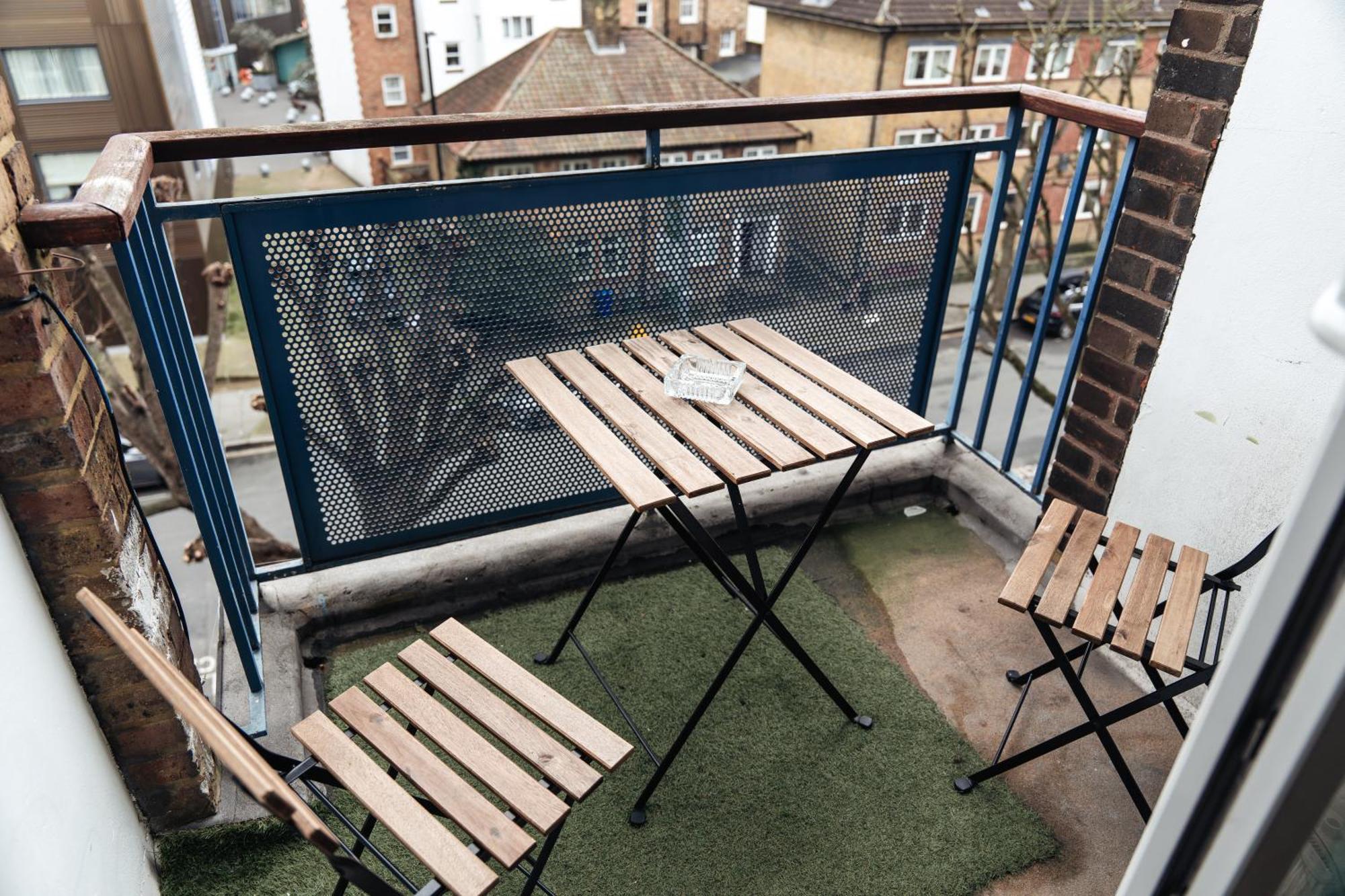 Shard View 2 Bed Entire Flat Apartment London Exterior photo